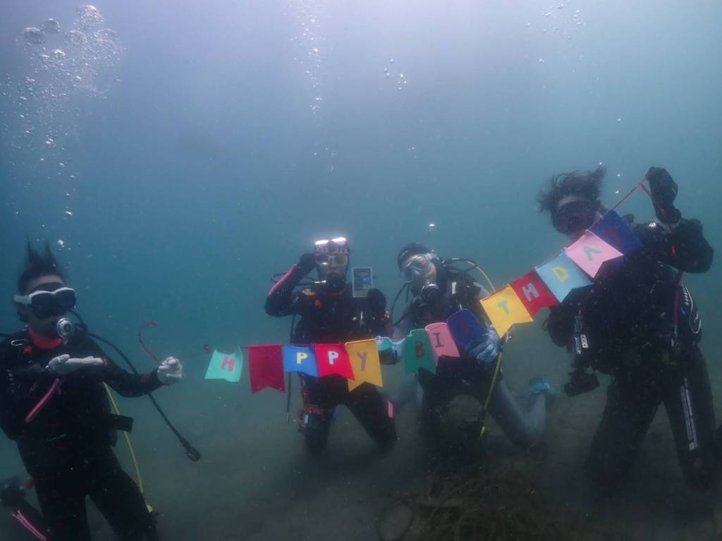 バースデェイダイブ