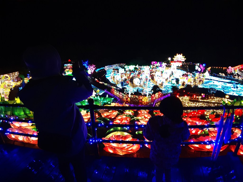 帰ってきましたー。